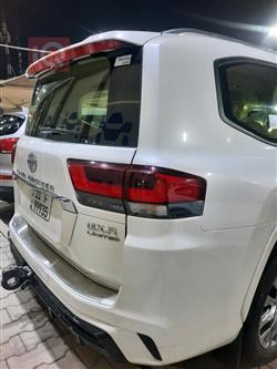 تويوتا لاندكروزر